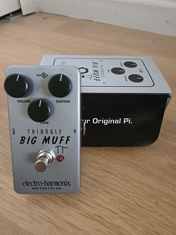 Electro-Harmonix Triangle Big Muff Pi