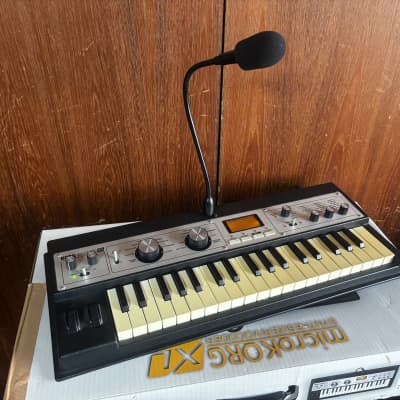 Korg Microkorg XL Analog Modeling Synthesizer / Vocoder w/ box, mic, power supply