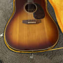 Gibson J-45 1970 Sunburst