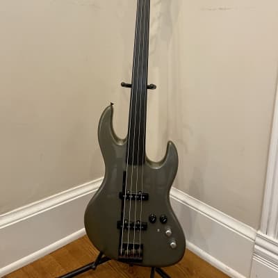 Godin Zeta Z1 Lasido Fretless w/ Marcus Miller pickups 1980s