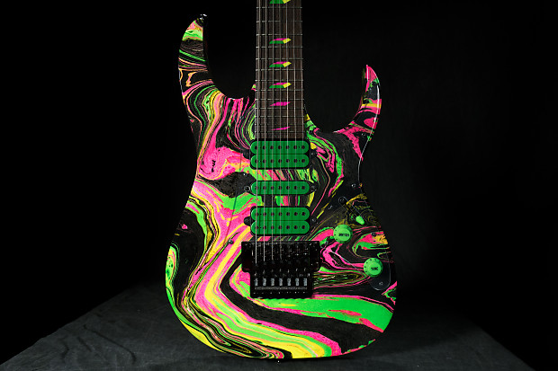 Ibanez universe uv77re top