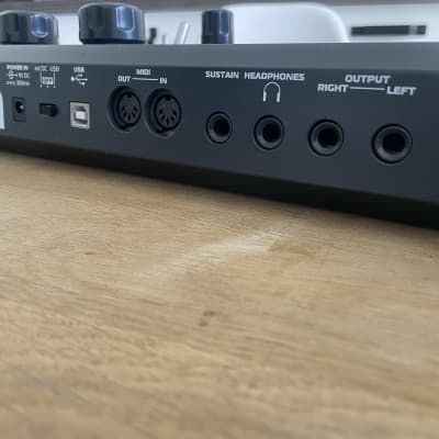 Novation Mininova 2012 - Bleue image 3