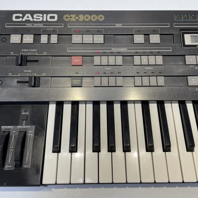 Casio CZ3000 Phase Distortion Synthesizer image 1