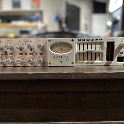 Avalon Design VT-747SP コンプレッサー マスタリングEQ Avalon VT-747SP- Stereo Compressor / EQ | Soundpure.com