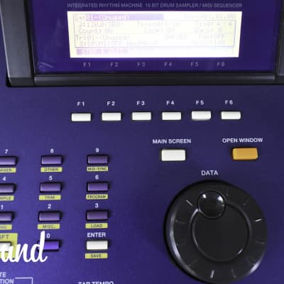 Akai MPC 2000 XL MIDI PRODUCTION CENTER Blue Sequencer in Very Good Condition image 8