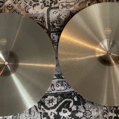 Paiste 15" Giant Beat Hi-Hat Cymbals (Pair) Traditional image 4