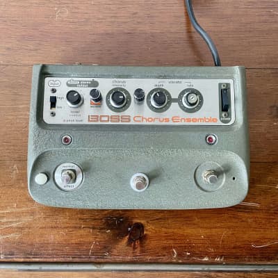 Boss CE-1 Chorus Ensemble | Reverb Canada