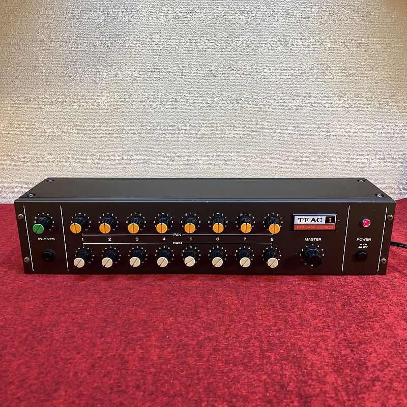 特価 TEAC 8チャンネルミキサー MODEL 1 MIXDOWN UNIT Tascam TEAC Model 1 - mixdown unit Late 70s | Reverb