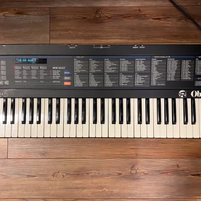 Oberheim Matrix 6 61-Key 6-Voice Synthesizer 1985 - Black