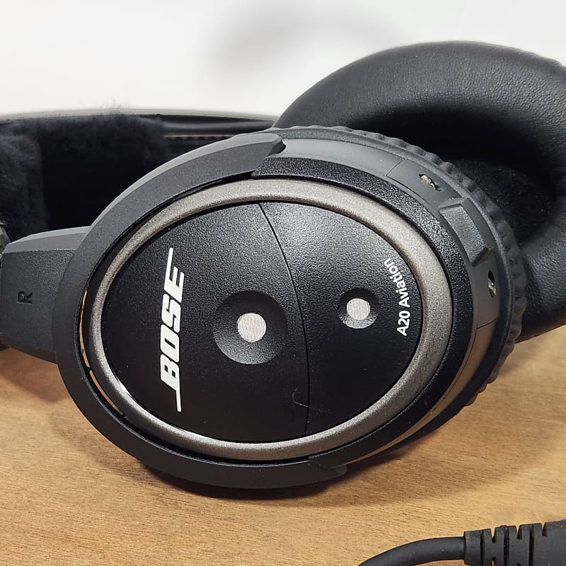 Bose A20 Aviation Headset Bluetooth GA Dual Plug Pilot Headphones