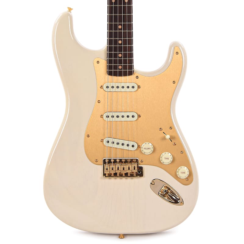 Fender Custom Shop 1959 Stratocaster Ash "Chicago Special" Deluxe Closet Classic Aged White Blonde w/Rosewood Neck & Gold Hardware (Serial #R135047) image 1