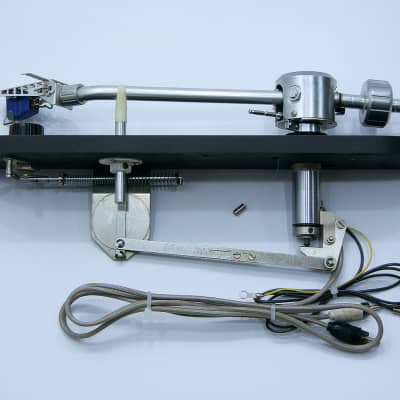 Thorens TP14 tonearm with TD124 board image 8