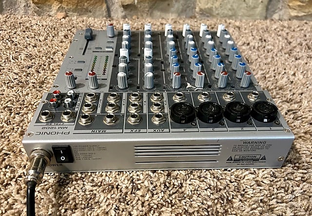 Phonic MM1202 Mixer | Reverb