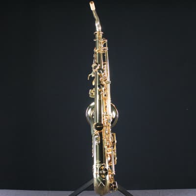 Selmer STS411 Intermediate Tenor Saxophone (Gold Lacquer) image 4