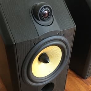 Bowers & Wilkins B&W CDM1 SE speakers and studio monitors Bowers & Wilkins B&W CDM1 SE speakers and studio monitors