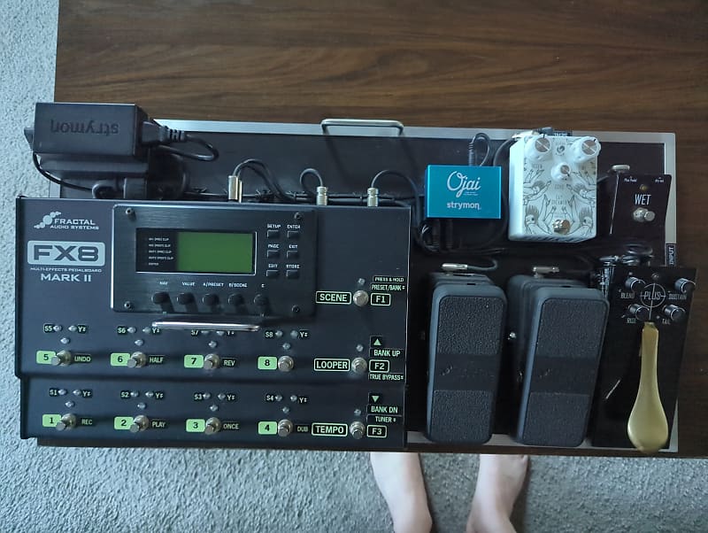 Fractal Audio FX8 Pedalboard built by XTC, with 2x Fractal EV-2