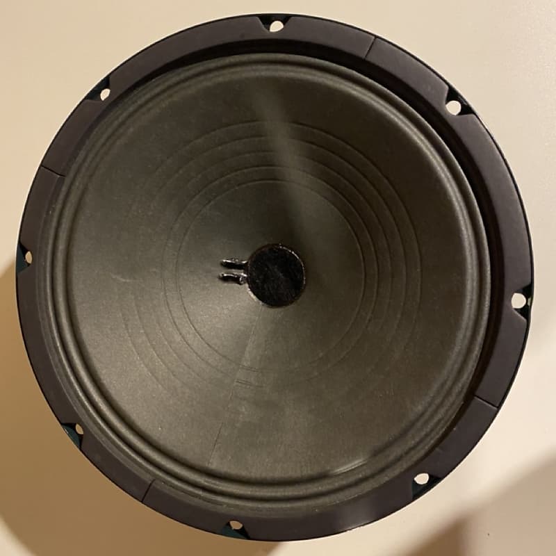 P10r speaker shop