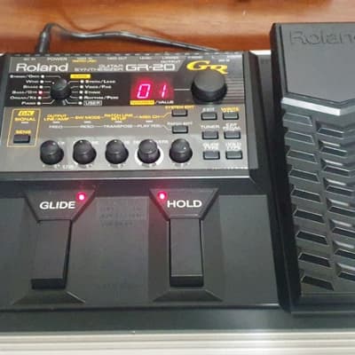 Roland GR-20 Guitar Synthesizer