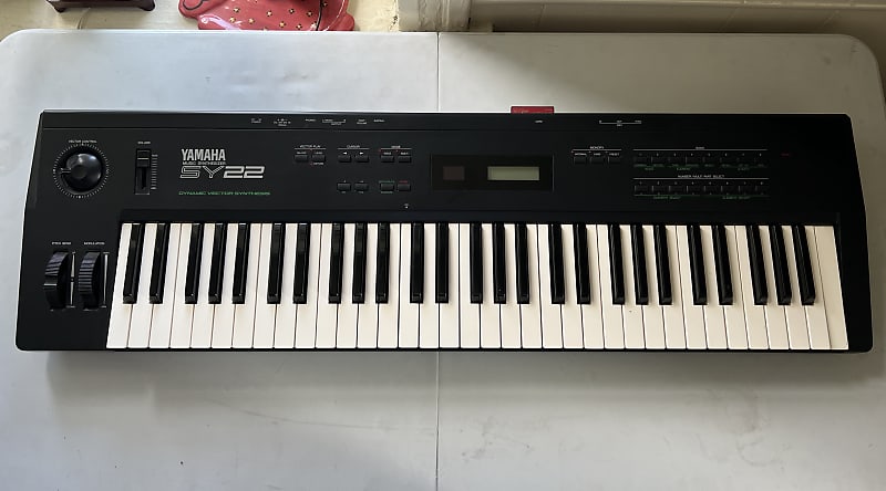 Yamaha SY22 Dynamic Vector Synthesizer 1990 - Black image 1