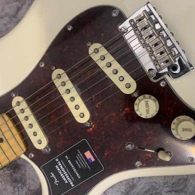 Fender American  Professional II Stratocaster Left Hand 75th Aniv image 3