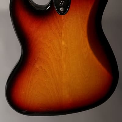 Fender American Vintage '75 Jazz Bass with Rosewood Fretboard 1999 - 3-Color Sunburst image 5