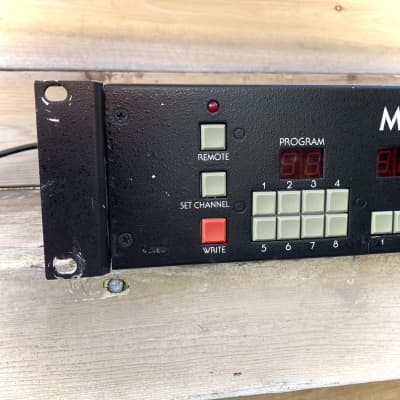 JL COOPER - MSB 16/20 - Programmable MIDI Patchbay - with Manual  - 80s - USA - from the collection of Paul Hoffert image 4