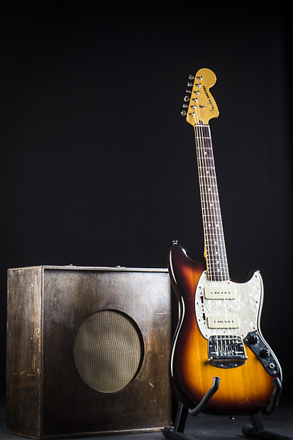 Fender Modern Player Mustang P90 限定モデル Fender Modern Player Mustang P90 限定モデル - メルカリ