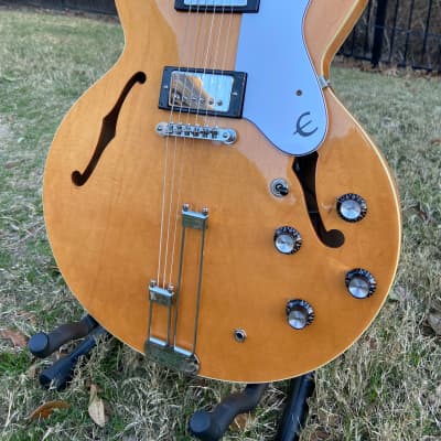 1997 Epiphone Riviera Reissue Natural - Nick Valensi Style 1997 Epiphone Riviera Reissue Natural - Nick Valensi Style