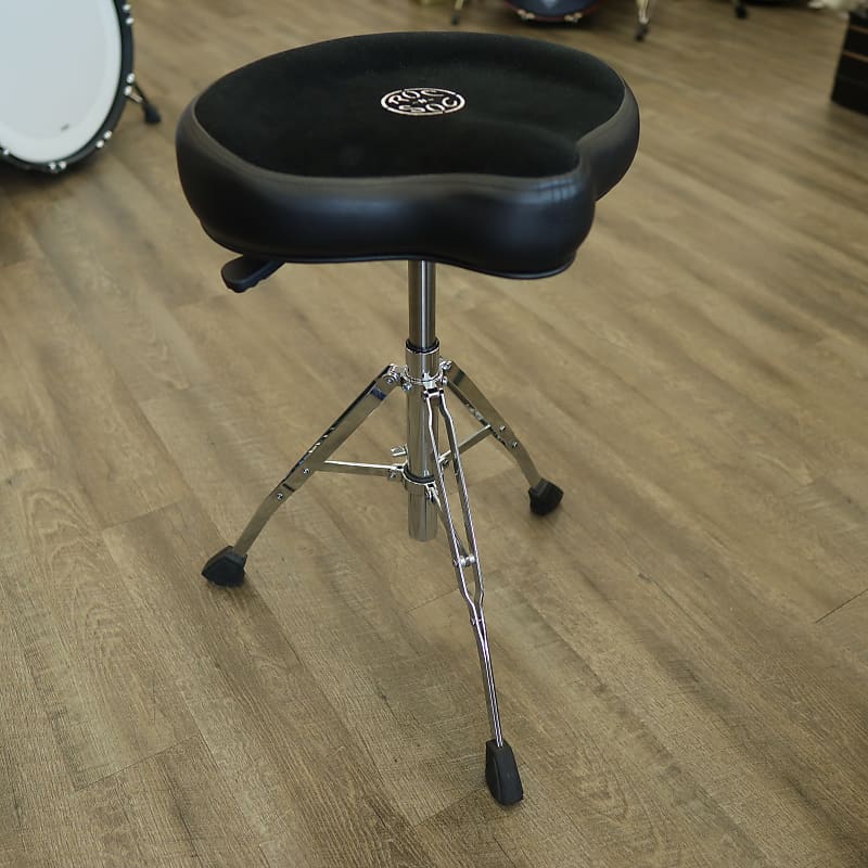 RocNSoc Nitro Extended Original Throne Black NRXOK Reverb