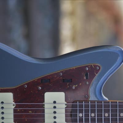 Fender Custom Shop '66 Jazzmaster Journeyman Relic - Charcoal frost Metallic Over Chocolate 3-Tone Sunburst image 5