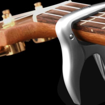 Ortega Guitars OCAPOUKE-CR Capo for Ukulele Flat Fretboards, Chrome w/ Black Silicone image 4