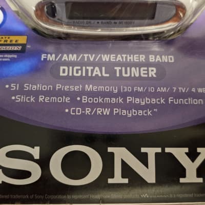 Sony D-FJ210 WALKMAN TV WEATHER AM FM TUNER IN ORIGINAL PACKAGING image 4