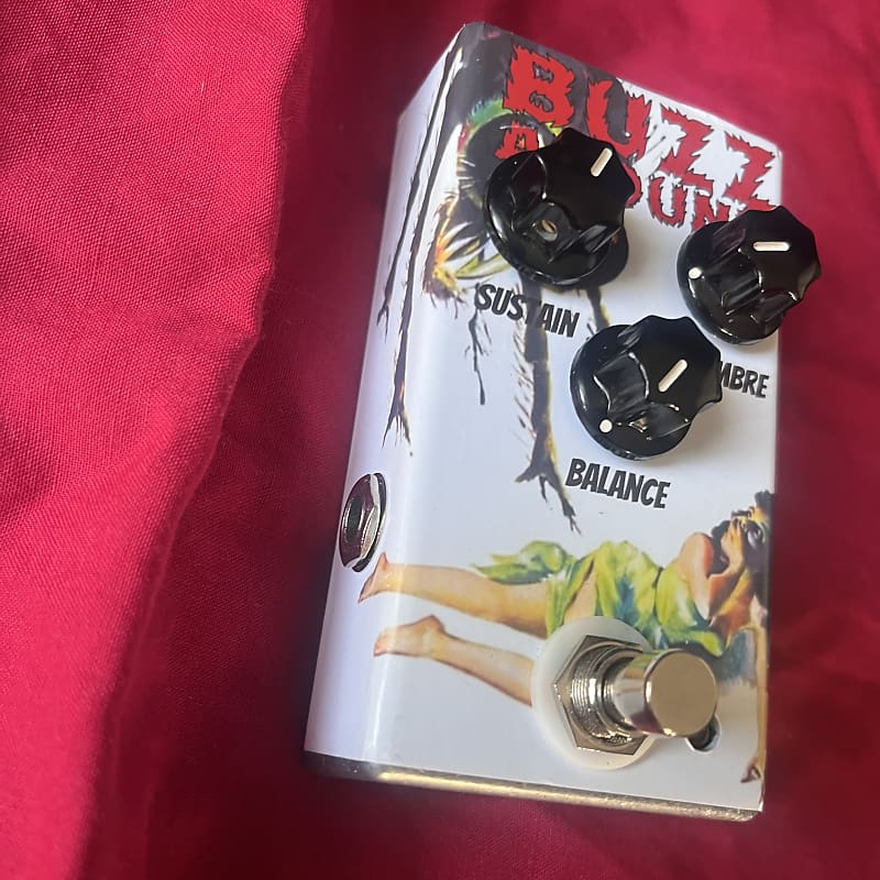 Burns Buzzaround Fuzz Clone, buzz 🐝 fuzzy goodness Reverb