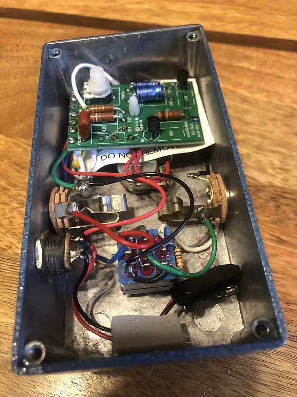 Analogman Sun Face Rare BC182/183 Fuzz | Reverb Analogman Sun Face Rare BC182/183 Fuzz | Reverb