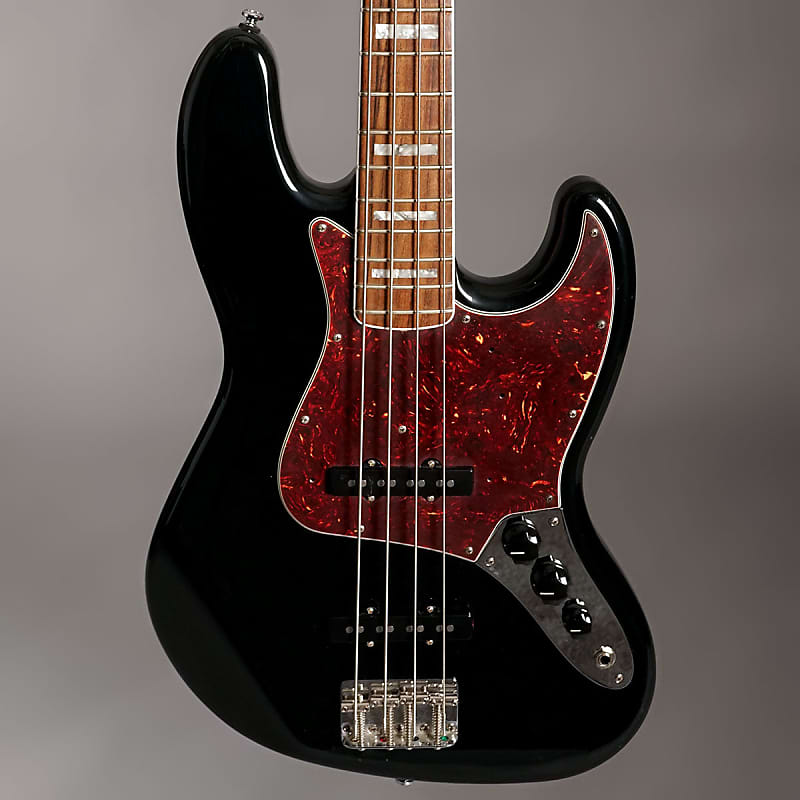 Fender classic series 70s deals jazz bass