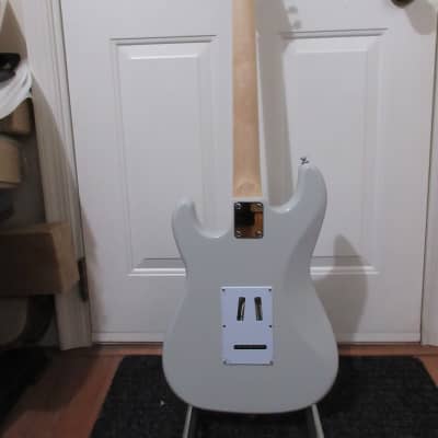 ~Cashified~ Kramer Strat-Style Pewter Rock 'n' Roller image 7