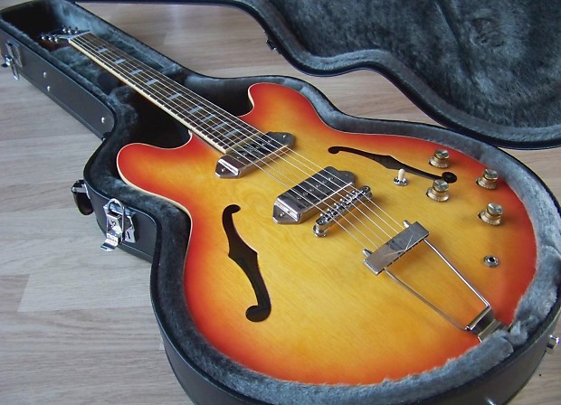Paul weller store epiphone casino