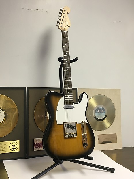 Ronaldo custom guitars deals