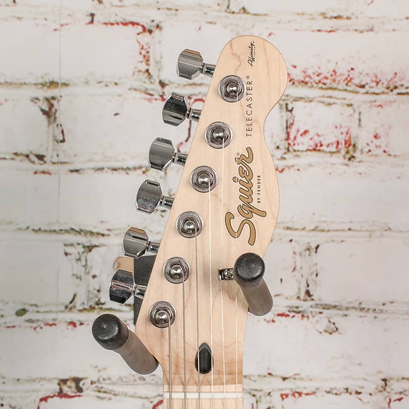 Squier Affinity Series™ Telecaster®, Maple Fingerboard