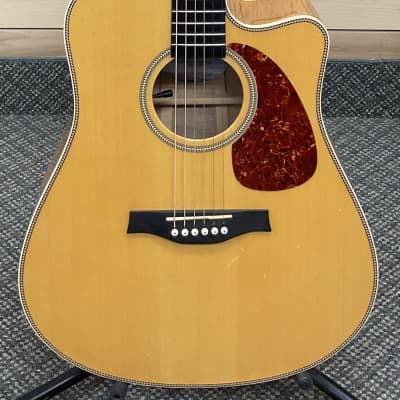 Seagull Artist Cameo CW Spruce Top with Electronics 2010s - Natural for sale