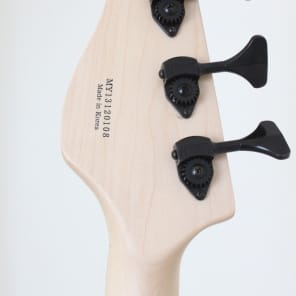 Electra Phoenix Bass Guitar Natural w/bag image 17