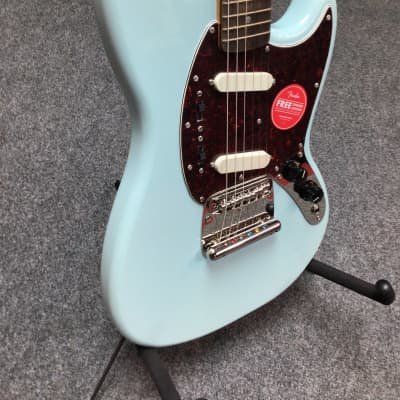 Squier Classic Vibe '60s Mustang Sonic Blue image 4