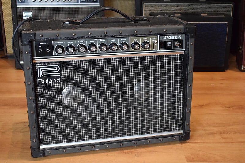 Roland JC-77 Jazz Chorus 80-Watt 2x10