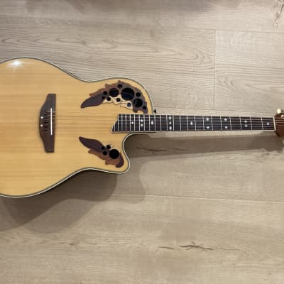 OVATION Celebrity Deluxe Cutaway (Model CC-268) acoustic