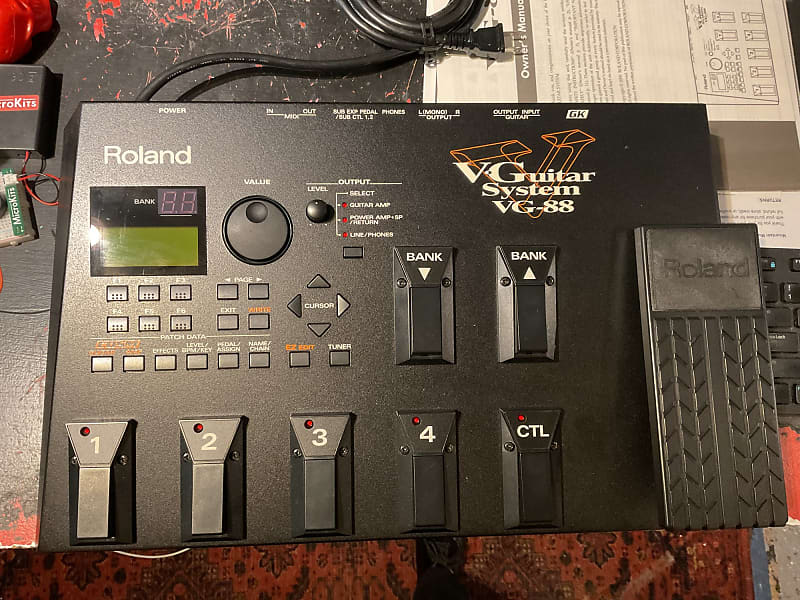 Roland vg-88