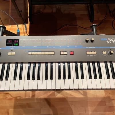 Korg Poly 61 - With Midi In Mod, and Cutoff+Res Knob Mod