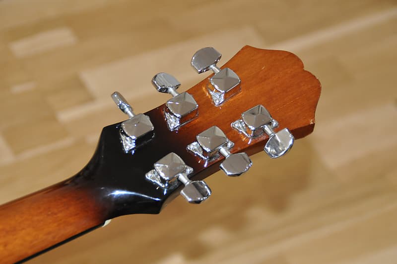 1999 Epiphone AJ-15 Sloped Shoulder Advanced Jumbo Acoustic