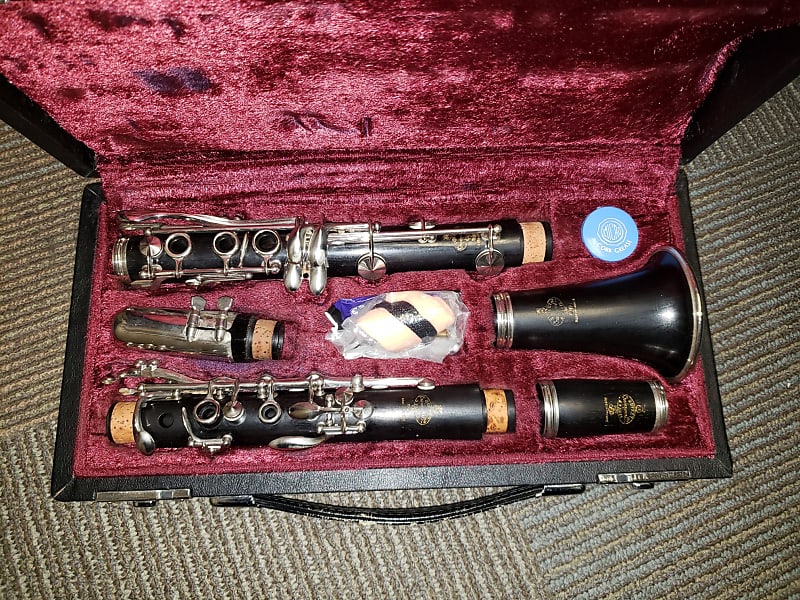 Vintage 1962 Buffet Crampon R13 Clarinet All New Pads M30 Mouthpiece Very Nice