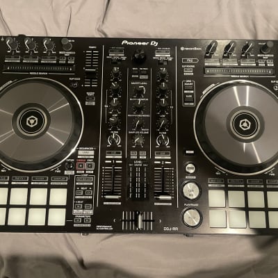 Pioneer DDJ-RR - rekordbox DJ Controller