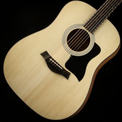 Taylor Guitars - 110e - Dreadnought - Sitka Spruce Top with Walnut Back and Sides - Acoustic Guitar with Gig Bag for sale